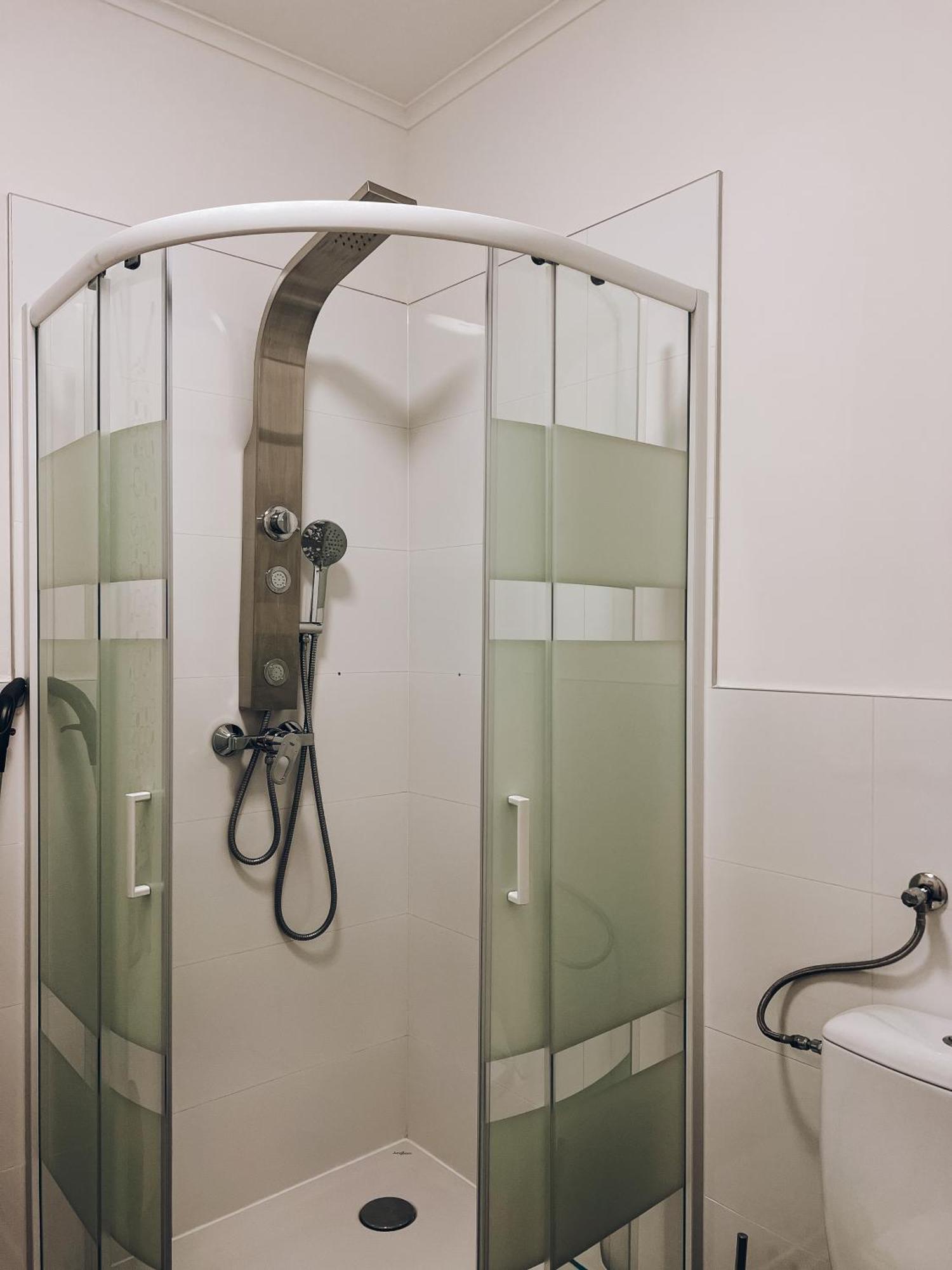 Neuwertiges Apartment Mit Kostenlose Privatparkplatz Auch Fuer Transporter Geeignet R1 Freiberg am Neckar Bagian luar foto